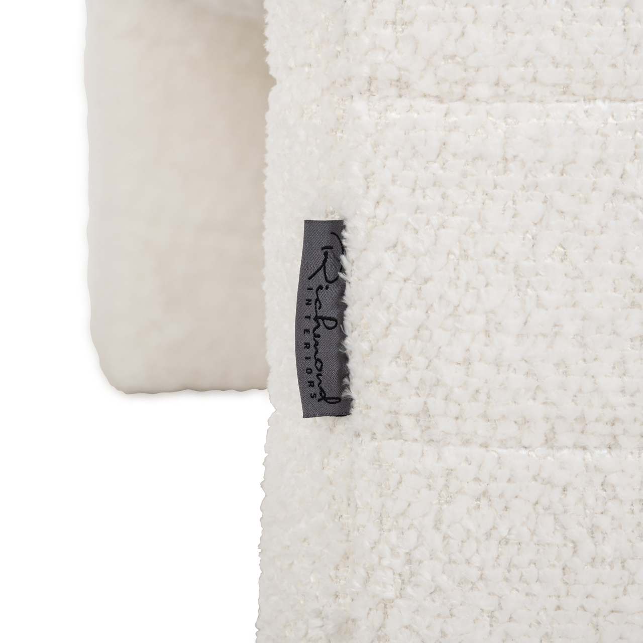 S4717_LOVELY_WHITE-8