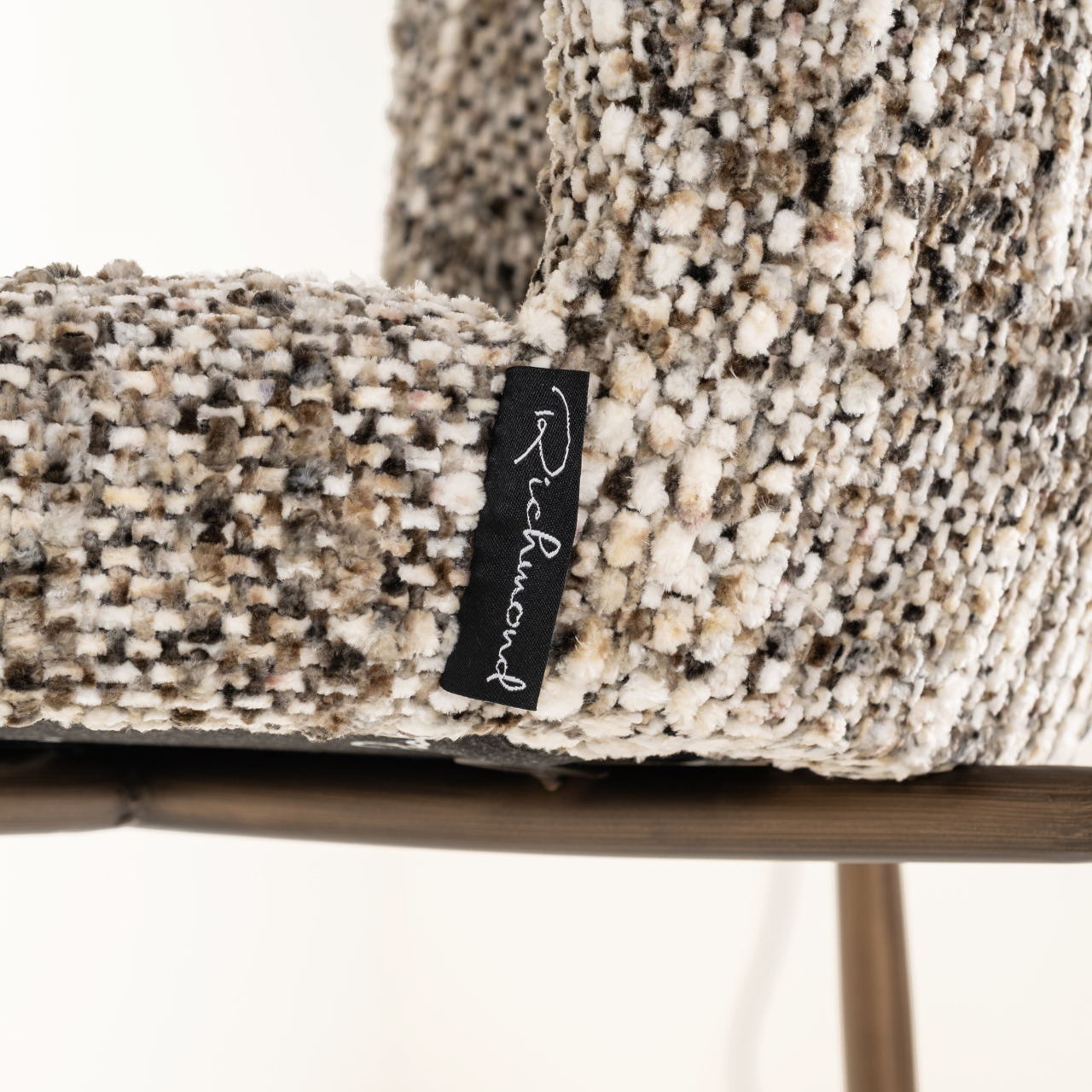 S4793_BROWN_OMARA-08