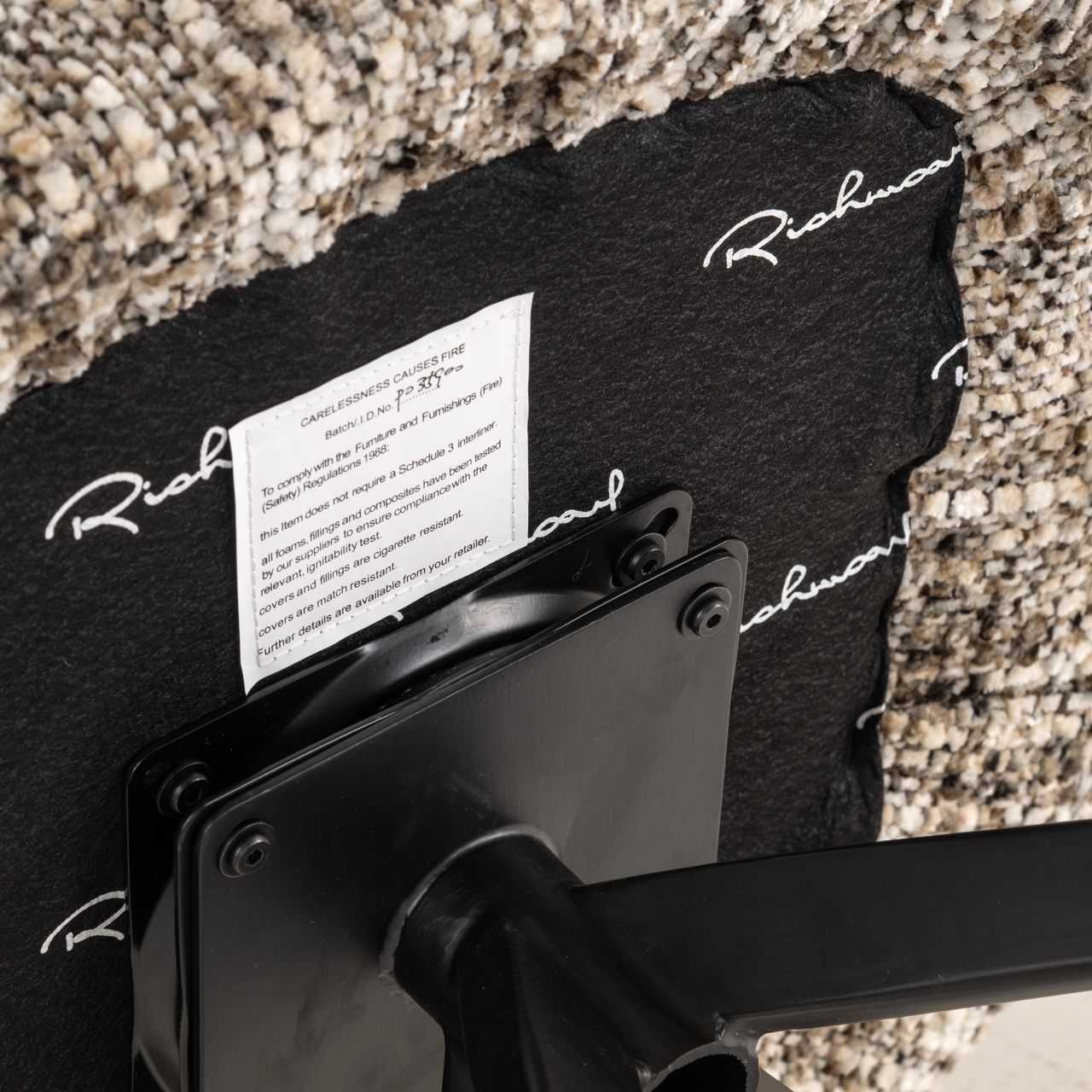 S4781_FR_BROWN_OMARA-10