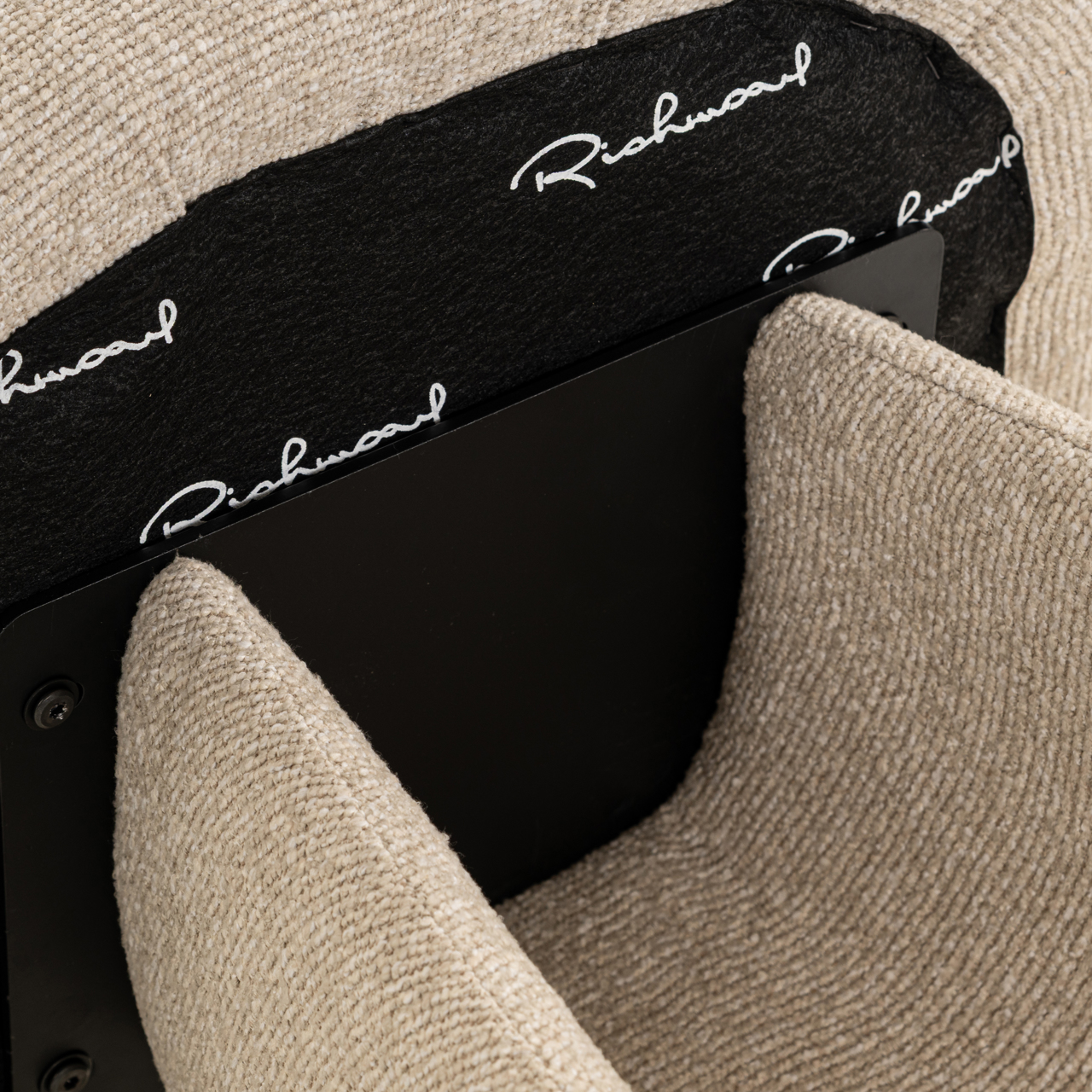 S4782 BISCOTTI_S4782_BISCOTTI-14.jpg S4782_BISCOTTI-14