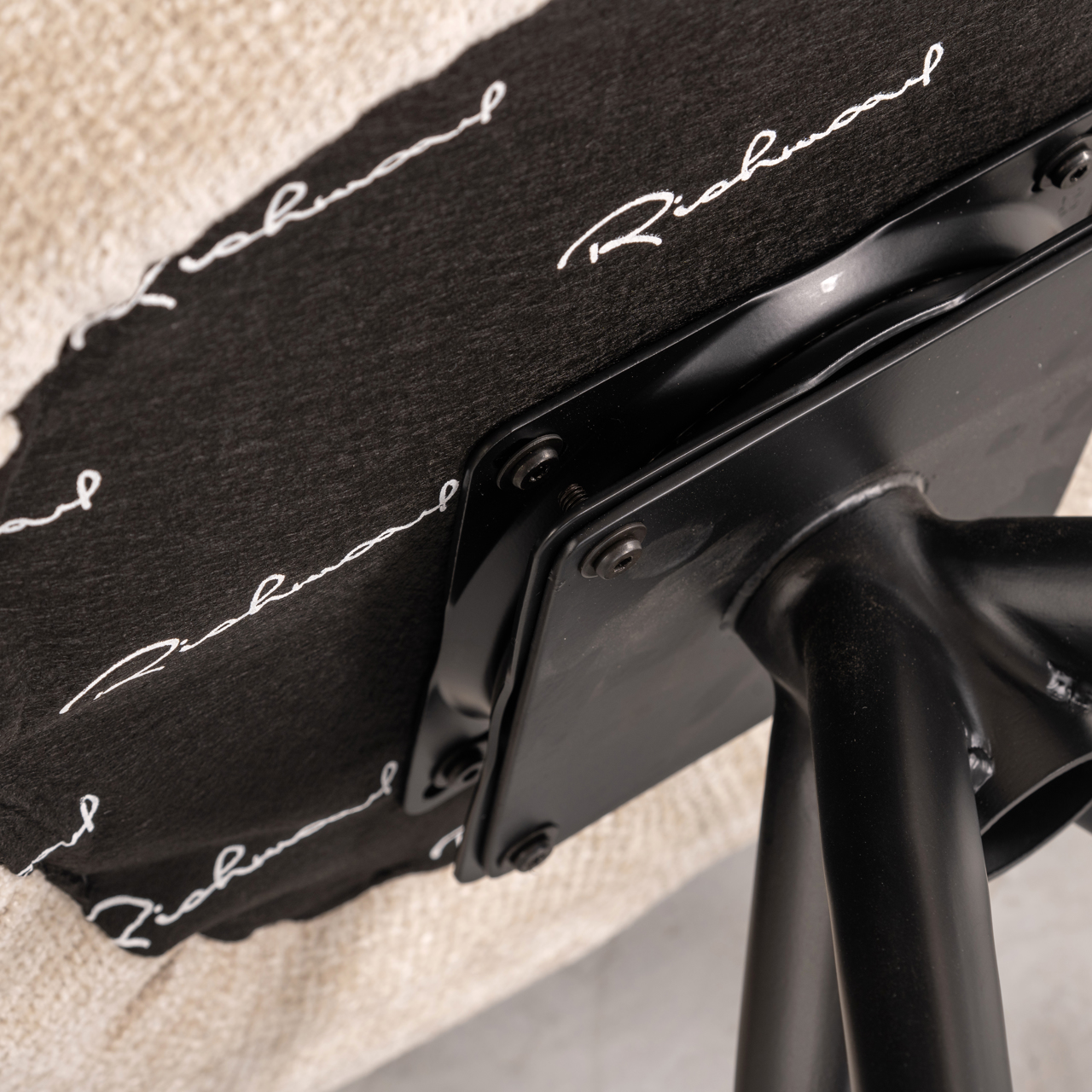 S4629 CREAM UNICORN_S4629_CREAM_UNICORN-10.jpg S4629_CREAM_UNICORN-10