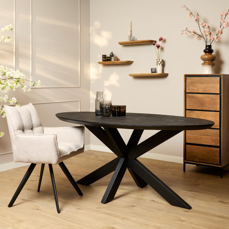 Ovale eettafel Brandy Zwart Mangohout 160 cm - Image 1