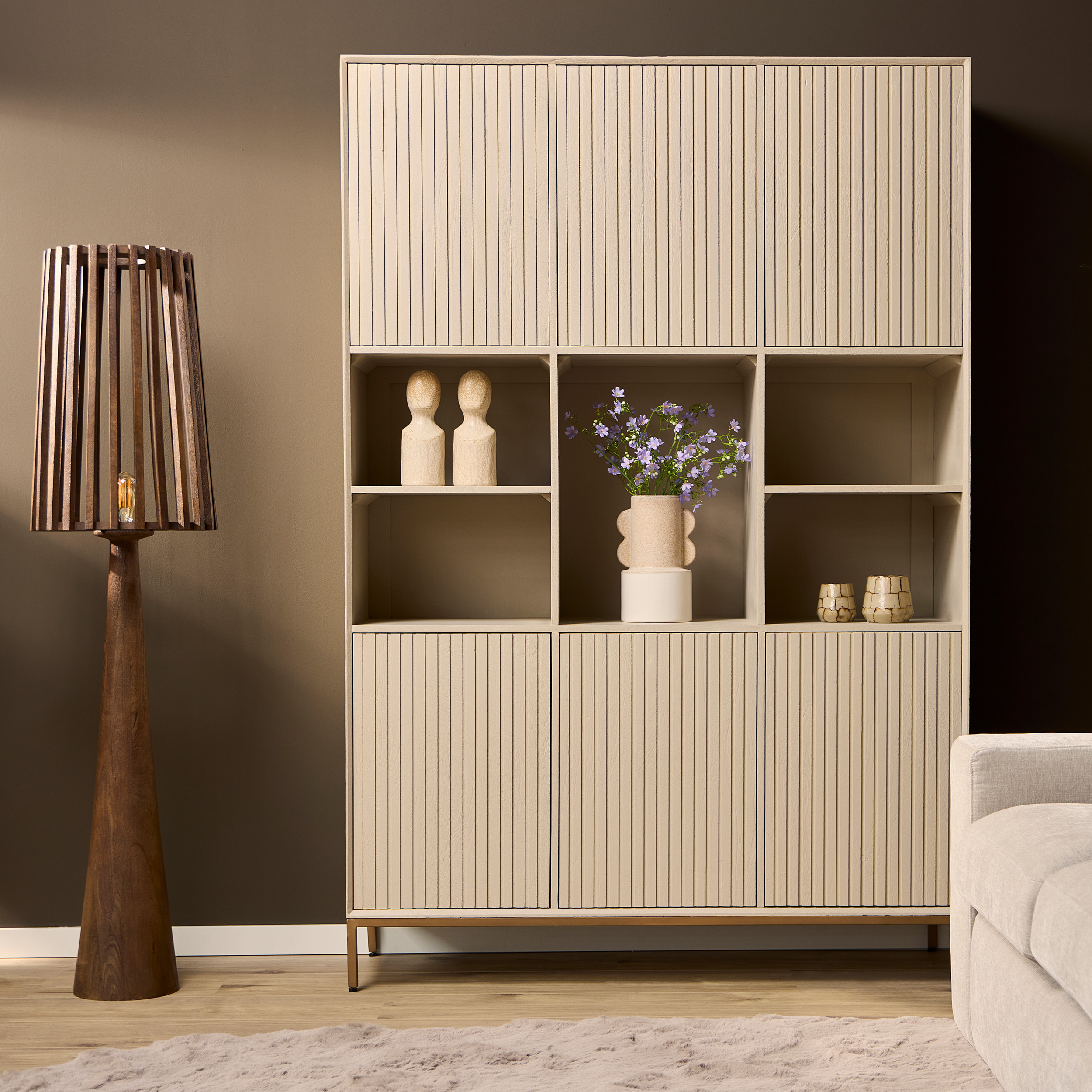 Vakkenkast Madison XL Zand Mangohout 135 cm - Image 1