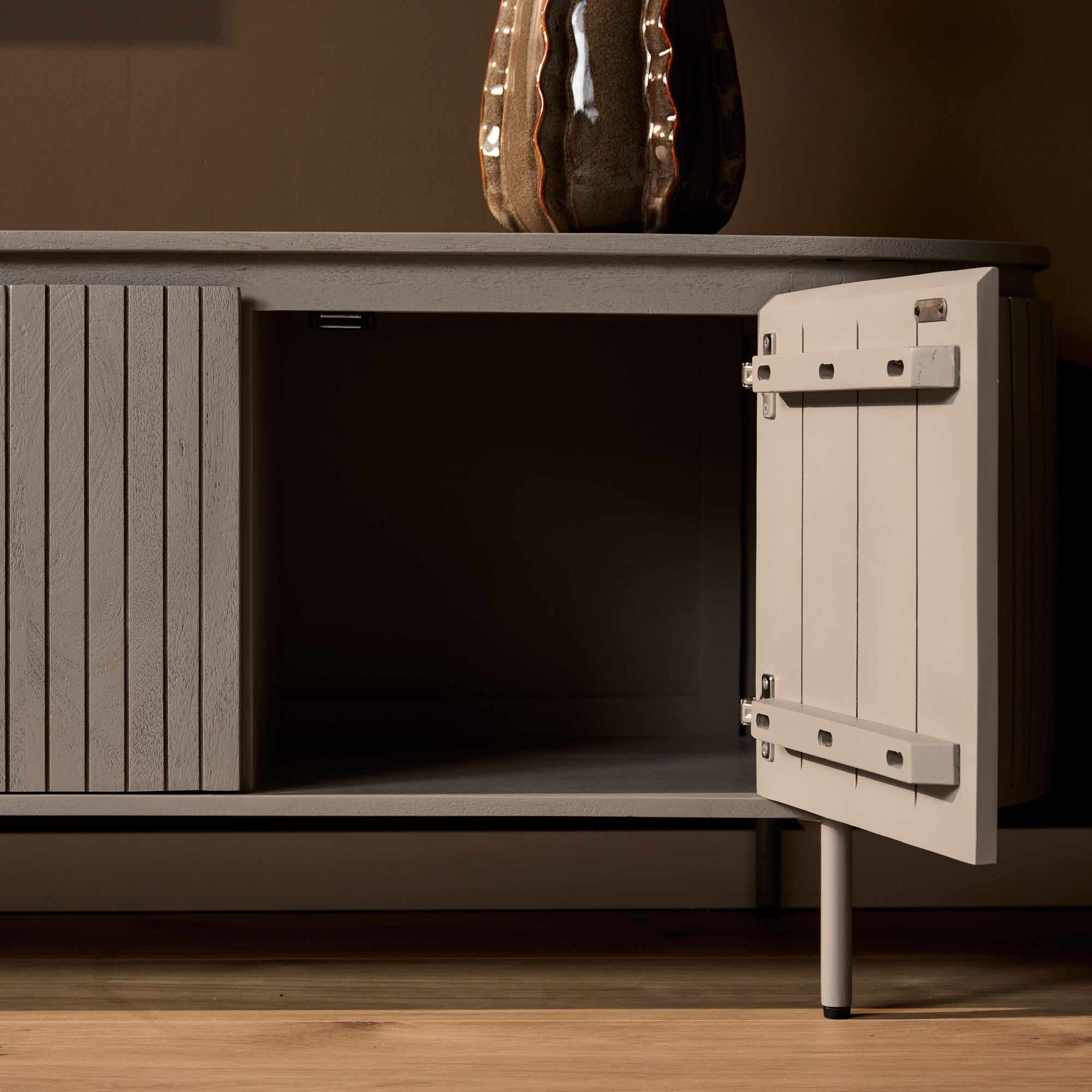STF-2910_3 Tv meubel Solana Taupe Mangohout 165 cm - Image 4