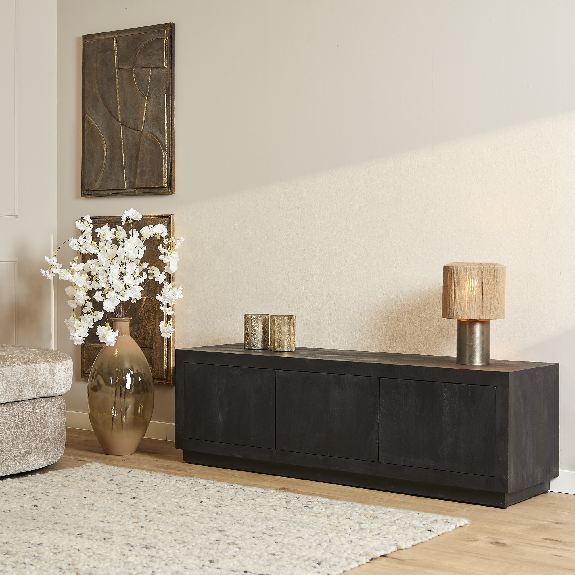 Tv meubel Brussel Zwart Mangohout 150 cm - Image 1