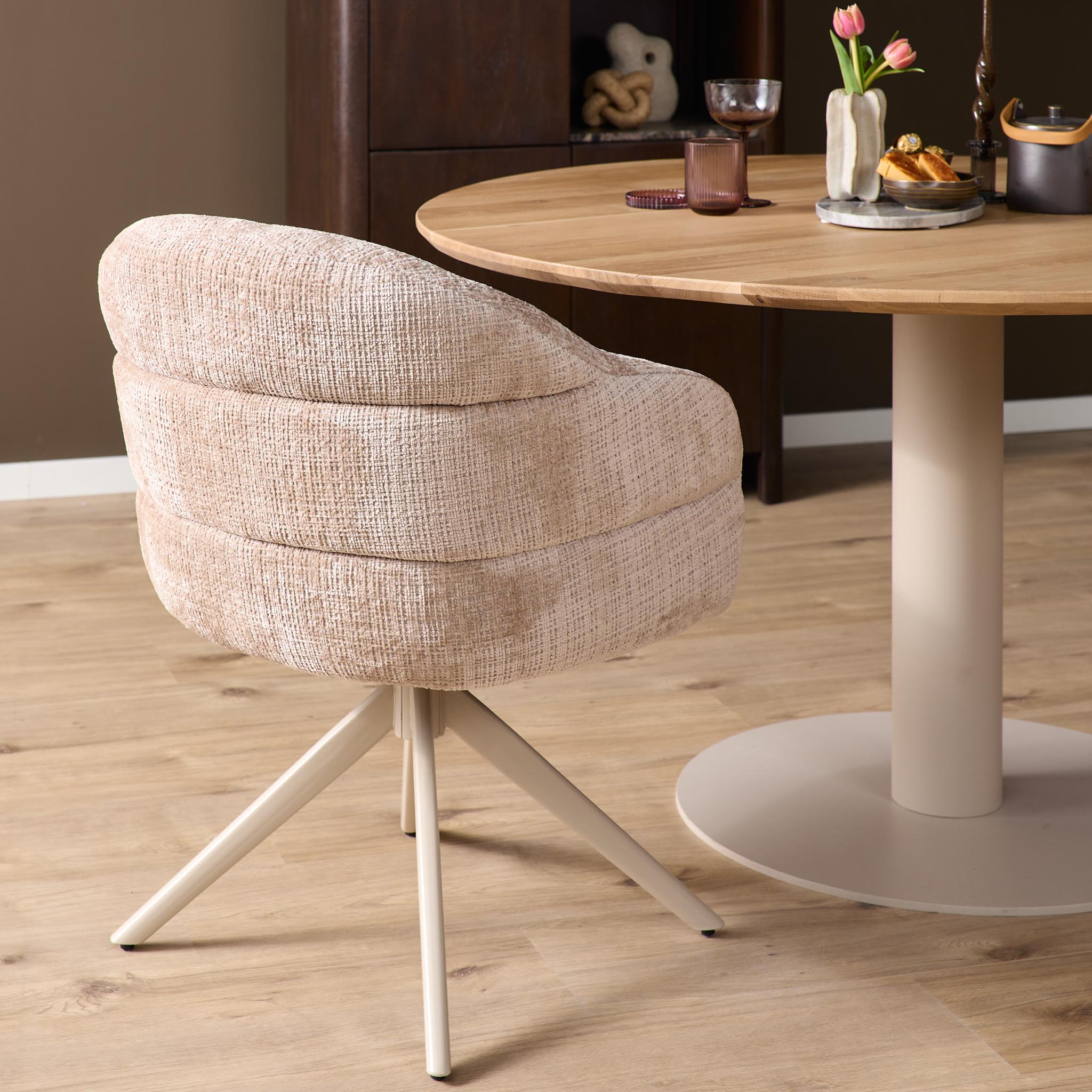 Draaibare eetkamerstoel Bella Beige Poot Zand - Image 2