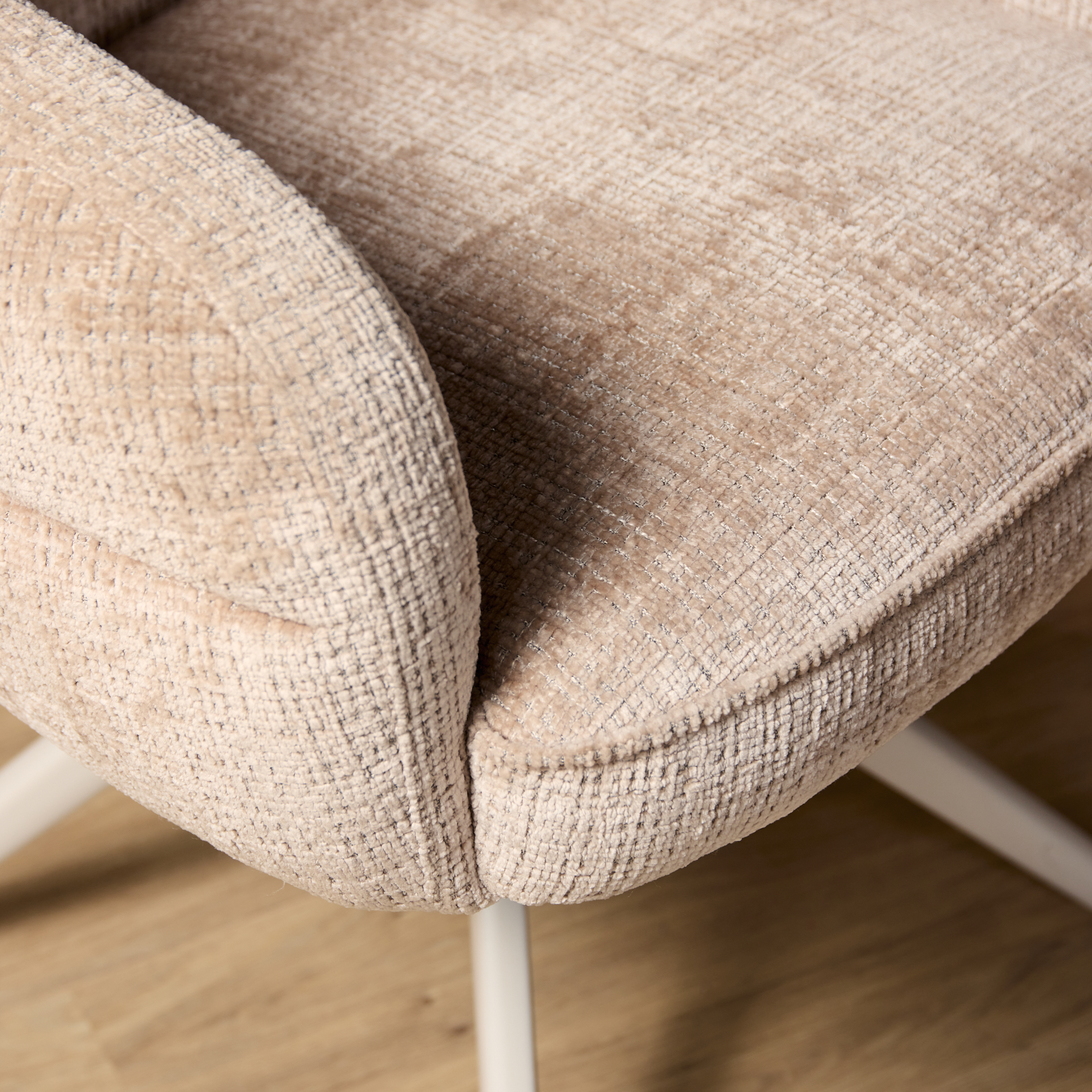 Draaibare eetkamerstoel Bella Beige Poot Zand - Image 11