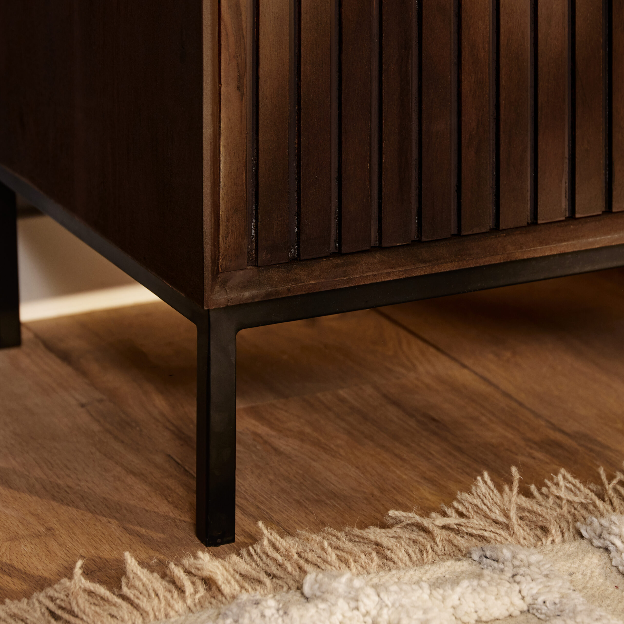 Tv meubel Madison Bruin Mangohout 165 cm - Image 10