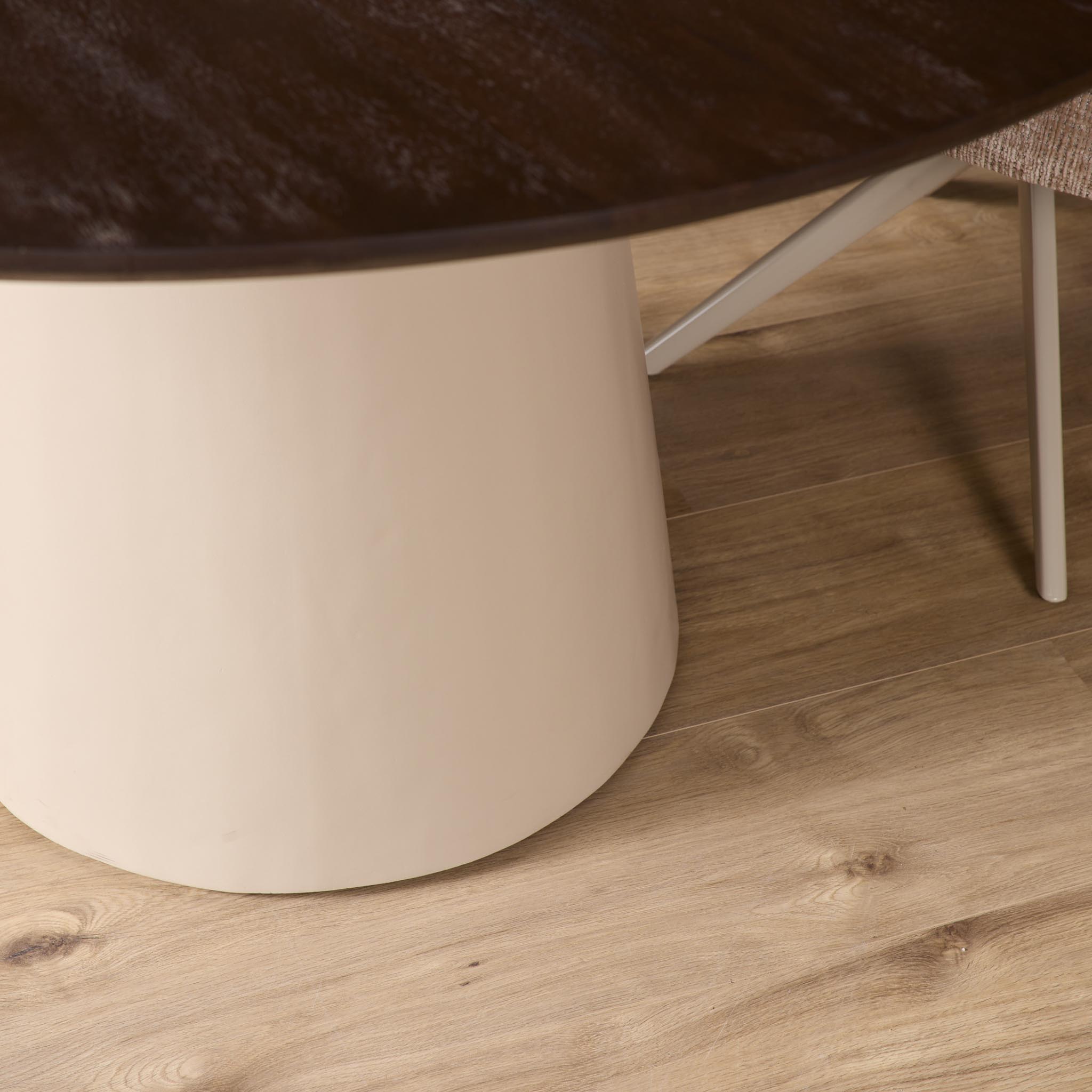 STF-6790_3 Ronde eettafel Madison Bruin Mangohout 130 cm - Image 4