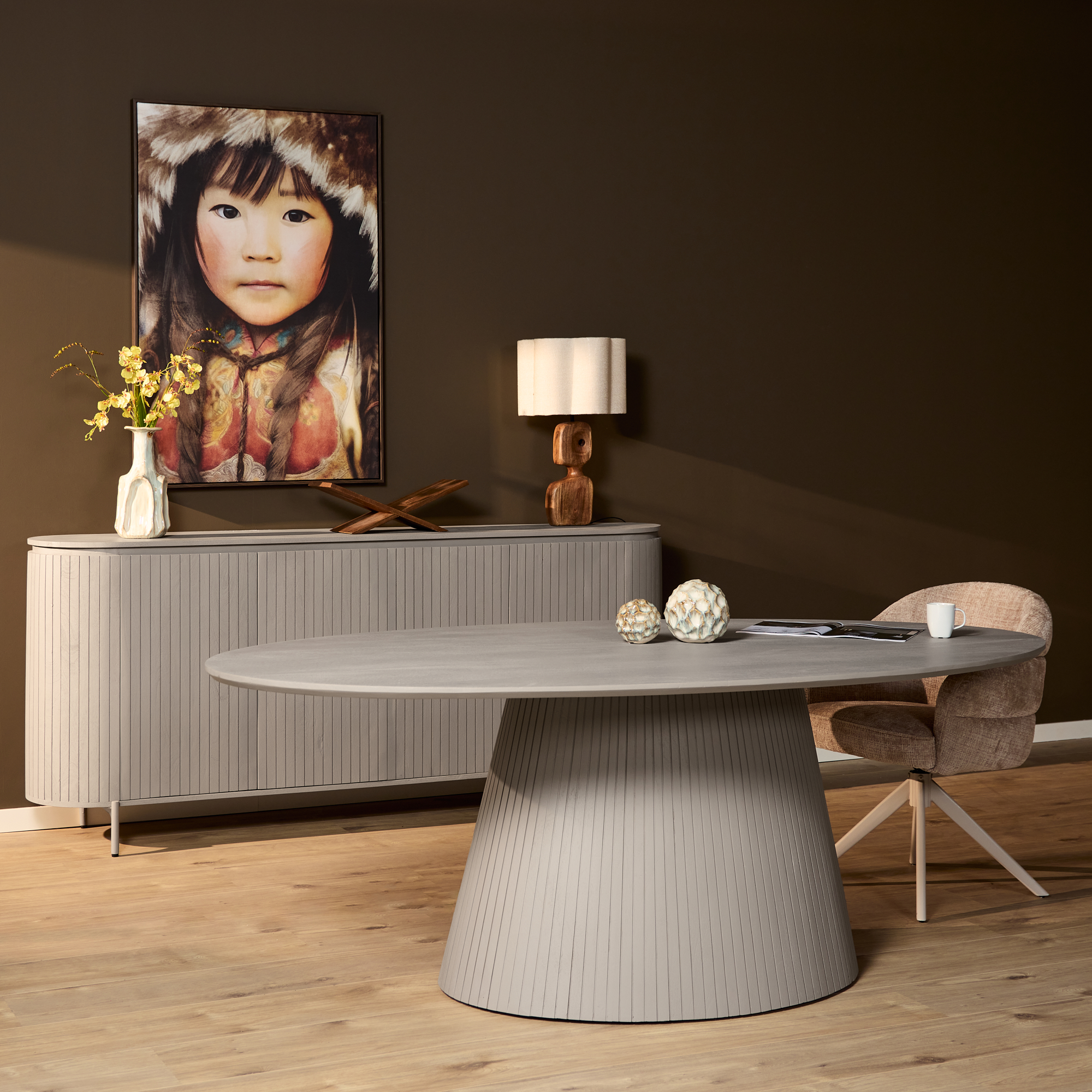 Ovale eettafel Solana Taupe Mangohout 240 cm - Image 1