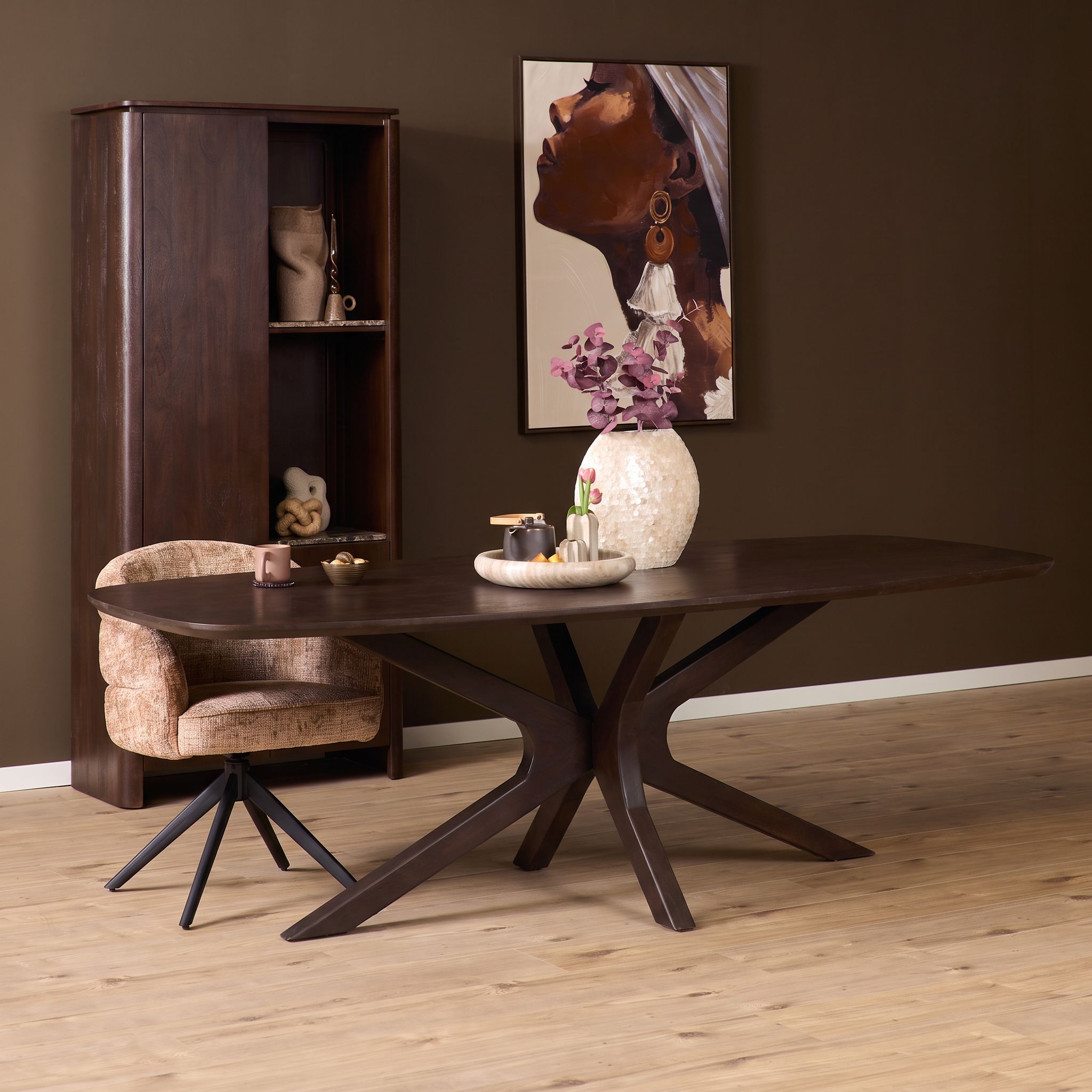 Deens ovale eettafel Milo Bruin Mangohout 240 cm - Image 1